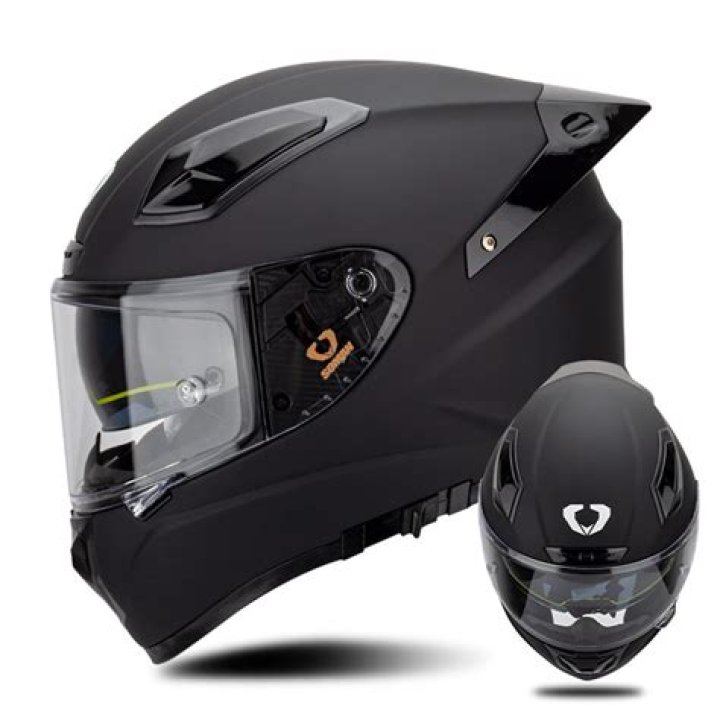 Do motorcycle helmets expire UK?