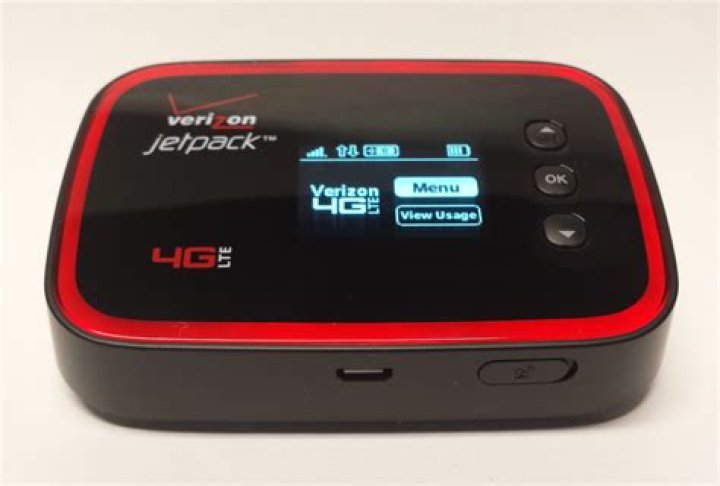 How far does Verizon Jetpack reach?