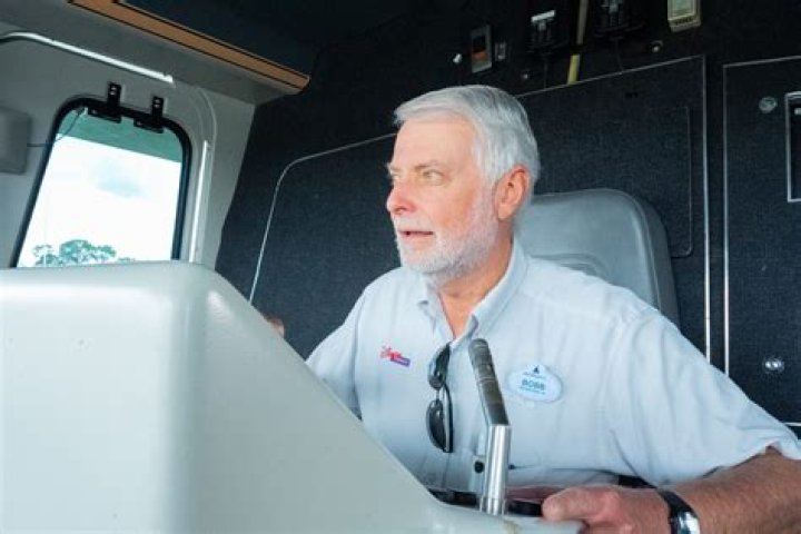 How much do monorail drivers make at Disney?