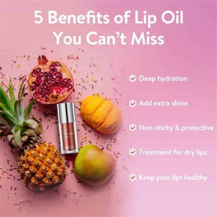 What does vinegar do to lips?